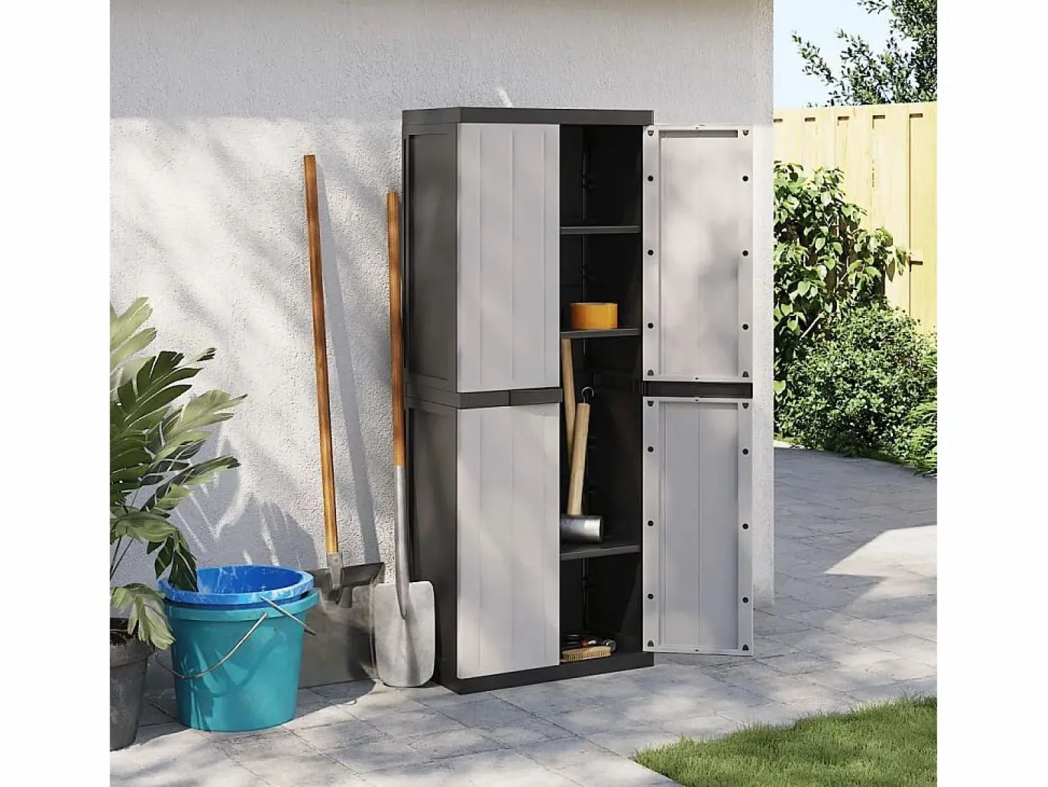 Clearance Garden Furniture Alavieska Armario de almacenaje exterior PP y negro 65x37x165 cm Gris
