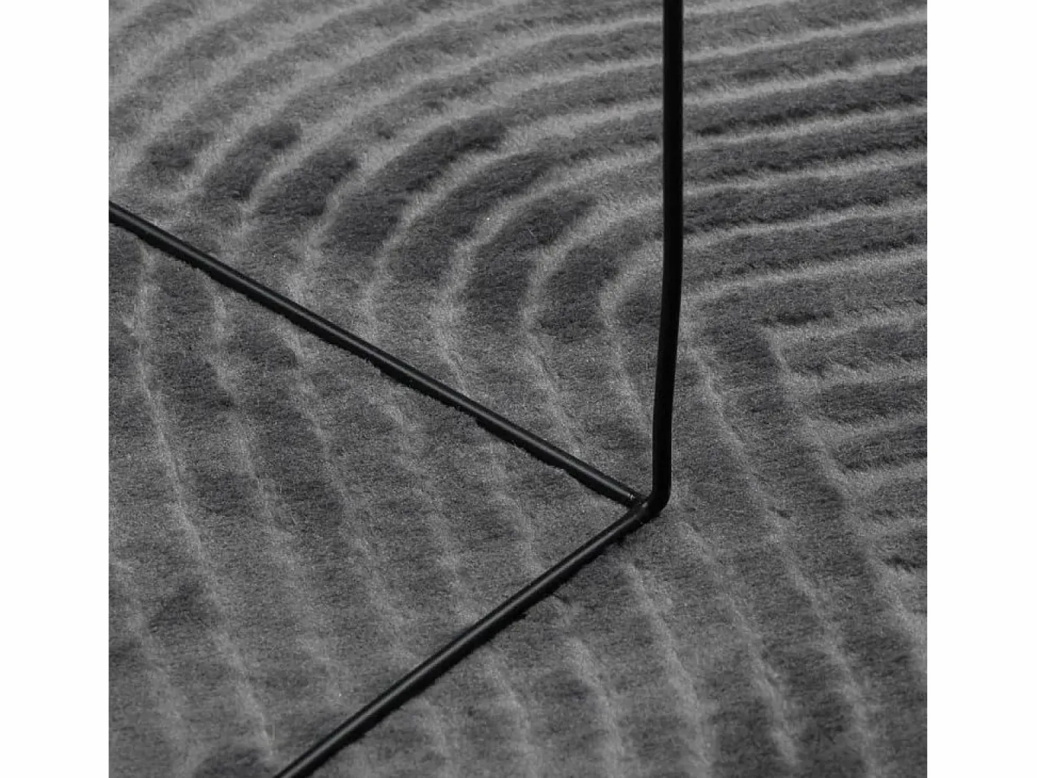 Outlet Alfombra IZA de pelo corto de estilo escandinavo en color antracita 140x200 cm Gris