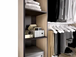 Vente-unique Armario ropero extensible 2 estanterías DORIAN Color roble y antracita