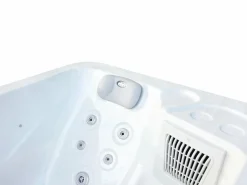 Outlet Bañera de hidromasaje de 2 plazas perlado con cubierta, 18 jets, Ancho 210 x Prof. 110 x Alt. 74 cm, motor BALBOA, TAHITI Bañera De Hidromasaje De Exterior