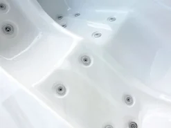 Outlet Bañera de hidromasaje de 2 plazas perlado con cubierta, 18 jets, Ancho 210 x Prof. 110 x Alt. 74 cm, motor BALBOA, TAHITI Bañera De Hidromasaje De Exterior
