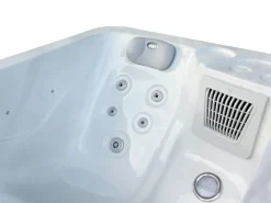 Outlet Bañera de hidromasaje de 2 plazas perlado con cubierta, 18 jets, Ancho 210 x Prof. 110 x Alt. 74 cm, motor BALBOA, TAHITI Bañera De Hidromasaje De Exterior