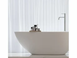 STANO Bañera moderna Solid Surface HELSINKI exenta 150 cm