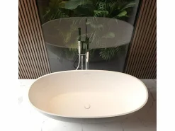 Hot STANO Bañera moderna Solid Surface MALMO exenta 165 cm Blanco
