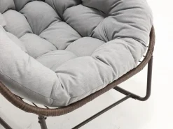 Clearance Cocon - Mecedora de ratán - Estructura de acero con cojín suave - Para uso en interiores y exteriores Gris claro