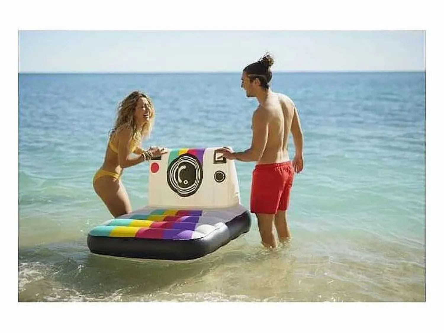 Bestway Colchoneta Hinchable para Playa o Piscina Pose n´float 127x102 cm con Diseño en forma de Cámara de Fotos Multicolor