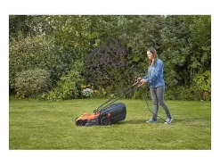 Best Cortacésped BLACK + DECKER 1400W 34cm - Mango tipo bicicleta BEMW461BH Cortacésped