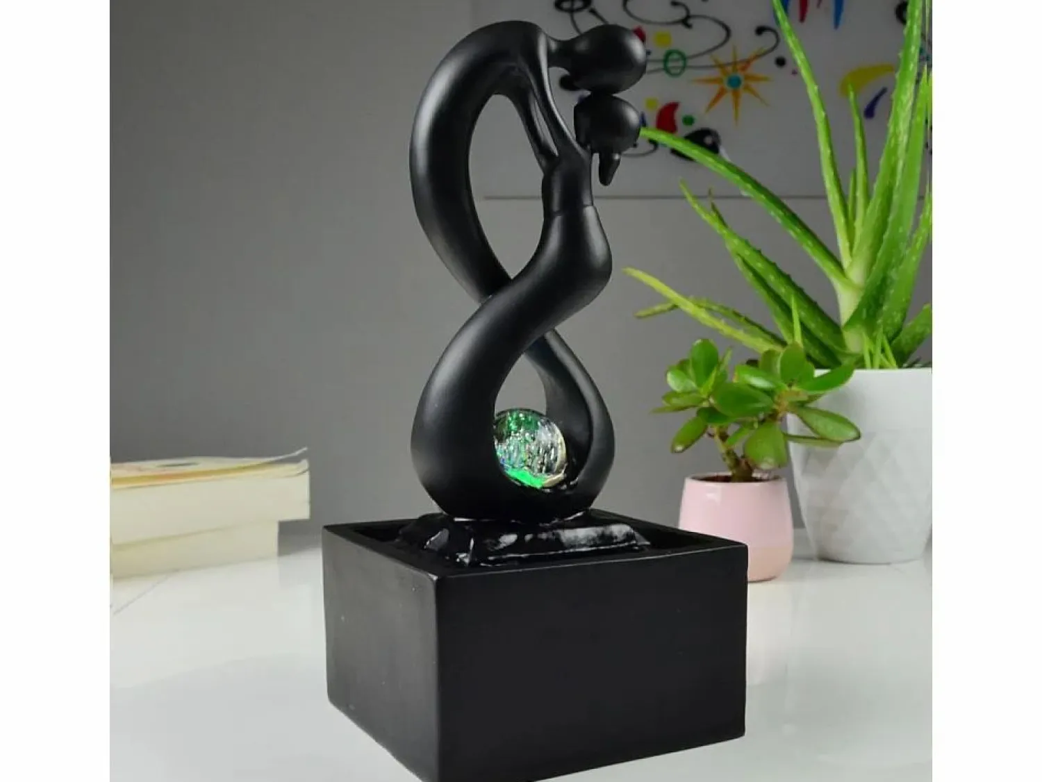 Discount Diseño de fuentes de interior con iluminación LED Amor Estatua