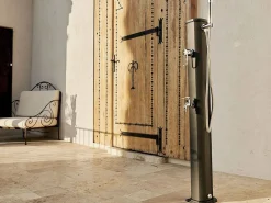 Discount FORMIDRA Ducha Solar Exterior Jolly Go 20L 24x26x120cm - Aluminio - Ducha de mano extraíble, mezclador y enjuague de pies 24x26x120cm - Antracita Gris antracita