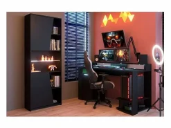 Best Escritorio Gaming LED con Amplia Zona de Juego - L 152 x A 61,5 x H 86,7 cm Negro