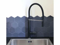 Clearance Essebagno Exil Grifo mezclador de fregadero con ducha extraíble y efecto acero inoxidable Negro