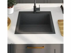 Fregadero de cocina de acero inoxidable hecho a mano
