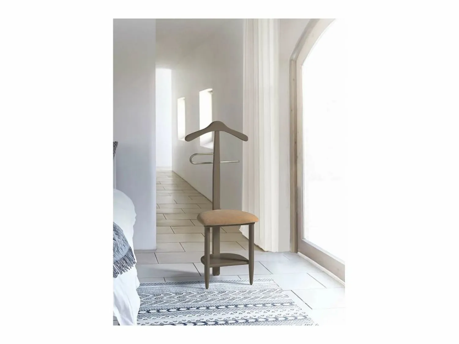 Galán 361 con asiento en herrajes cromado satinado lacado moka, 105 cm(alto)45 cm(a