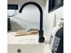 Best Essebagno Kiwo mezclador para fregadero Negro