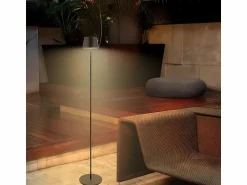 Outlet NETTLIFE Lámpara de pie LED para salón de 120 cm: Lámpara de pie solar para exterior táctil regulable 3000K-6500K con batería recargable USB-C altura ajustable Negro