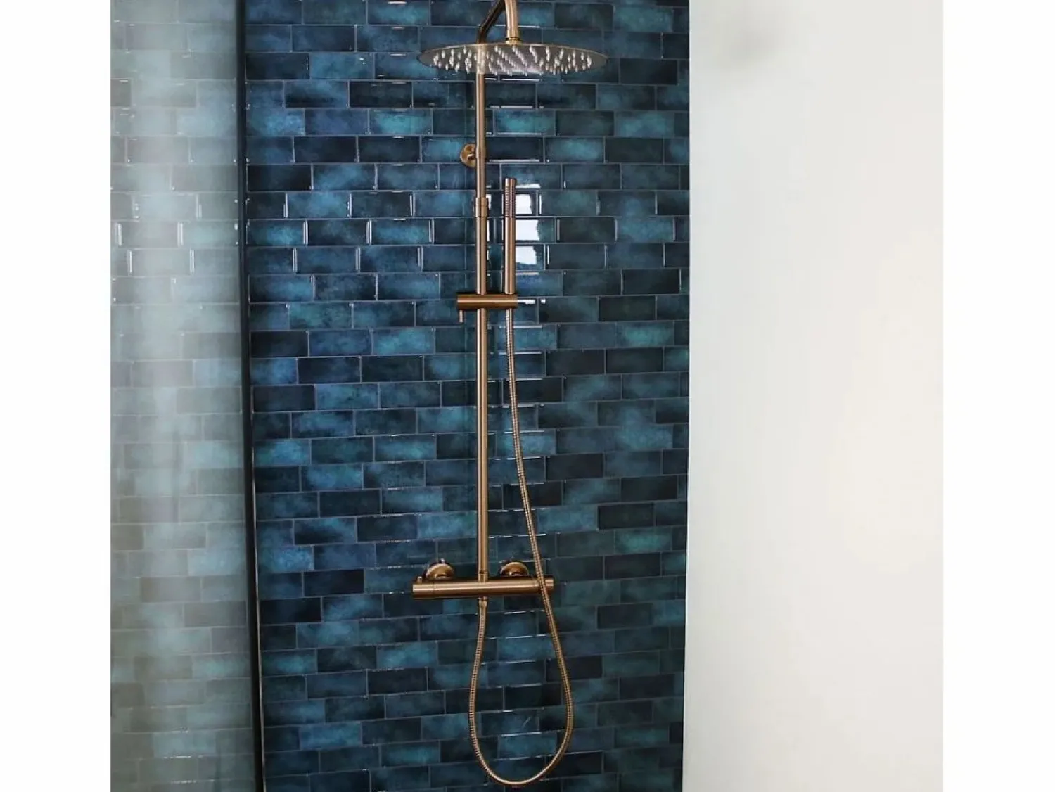 New Essebagno Luisa II Columna de ducha termostática de cobre cepillado Cobrizo