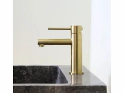 Clearance Luisa mezclador de lavabo bajo oro cepillado Grifo