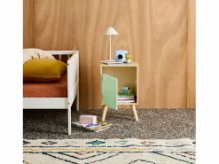 Clearance Sweeek Mesita de noche infantil con patas de madera de pino, 1 puerta Verde