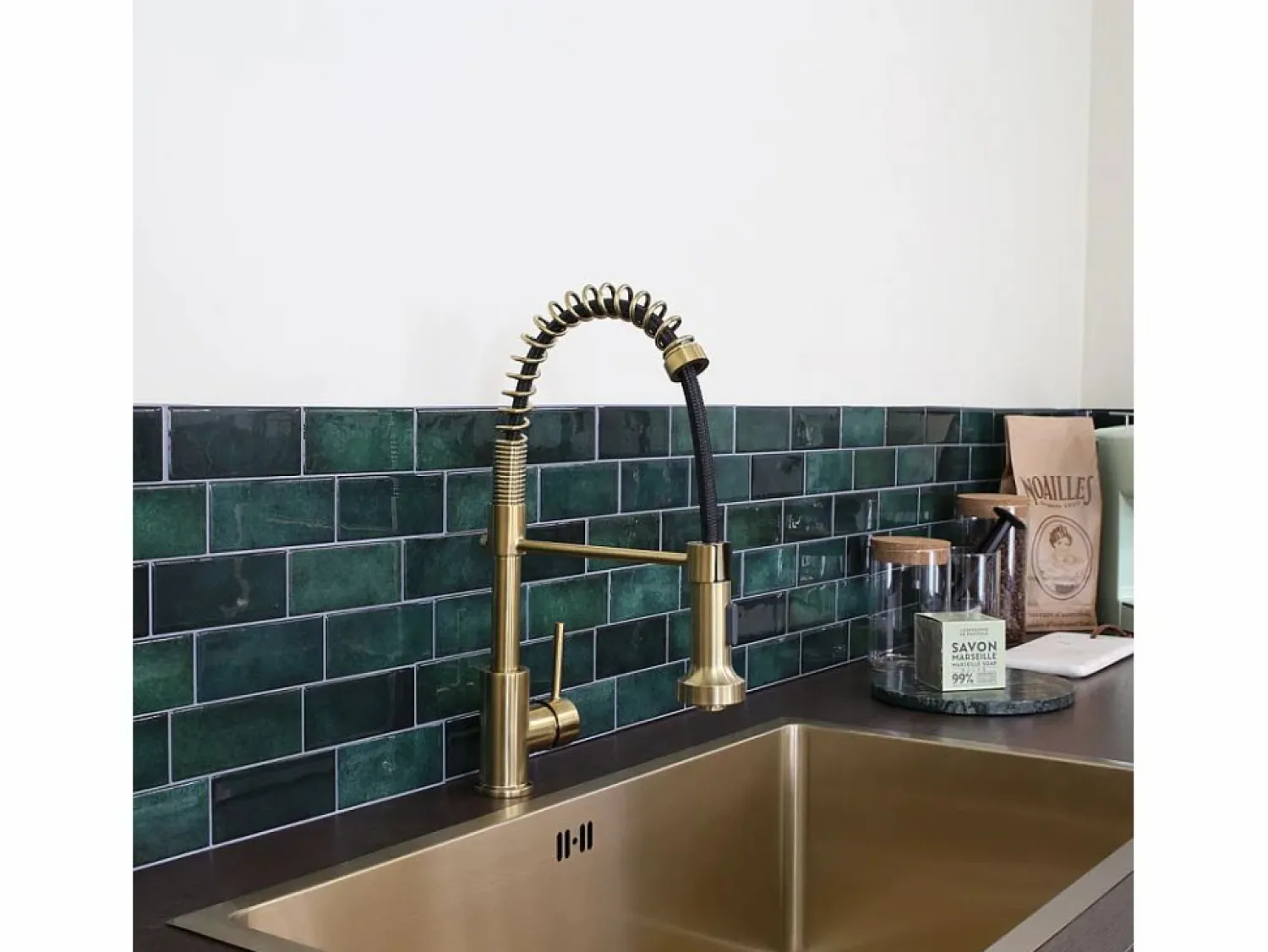 Outlet Essebagno Plimo Mezclador de fregadero con rociador móvil Dorado