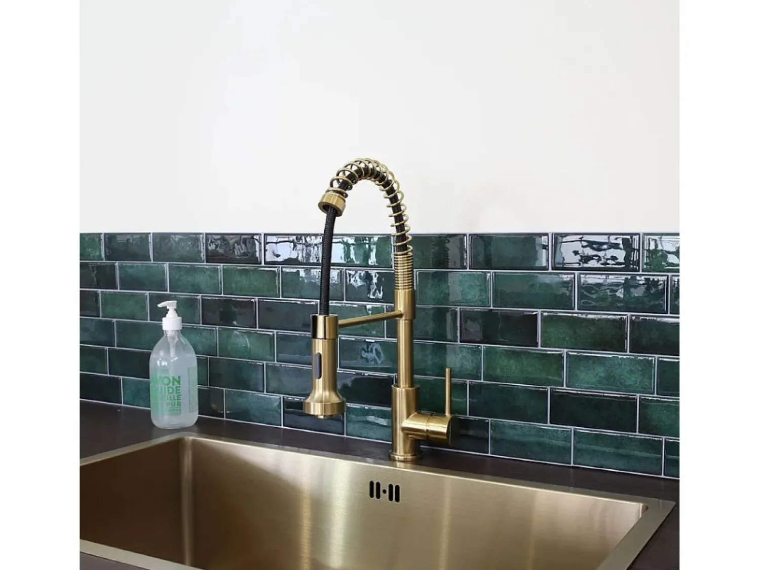 Outlet Essebagno Plimo Mezclador de fregadero con rociador móvil Dorado