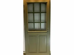GD Menuiseries Puerta de entrada Madera vítrea, Andore RAL 7002, H,215xl,90 p, derecha Dimensiones Cuadro sin manilla