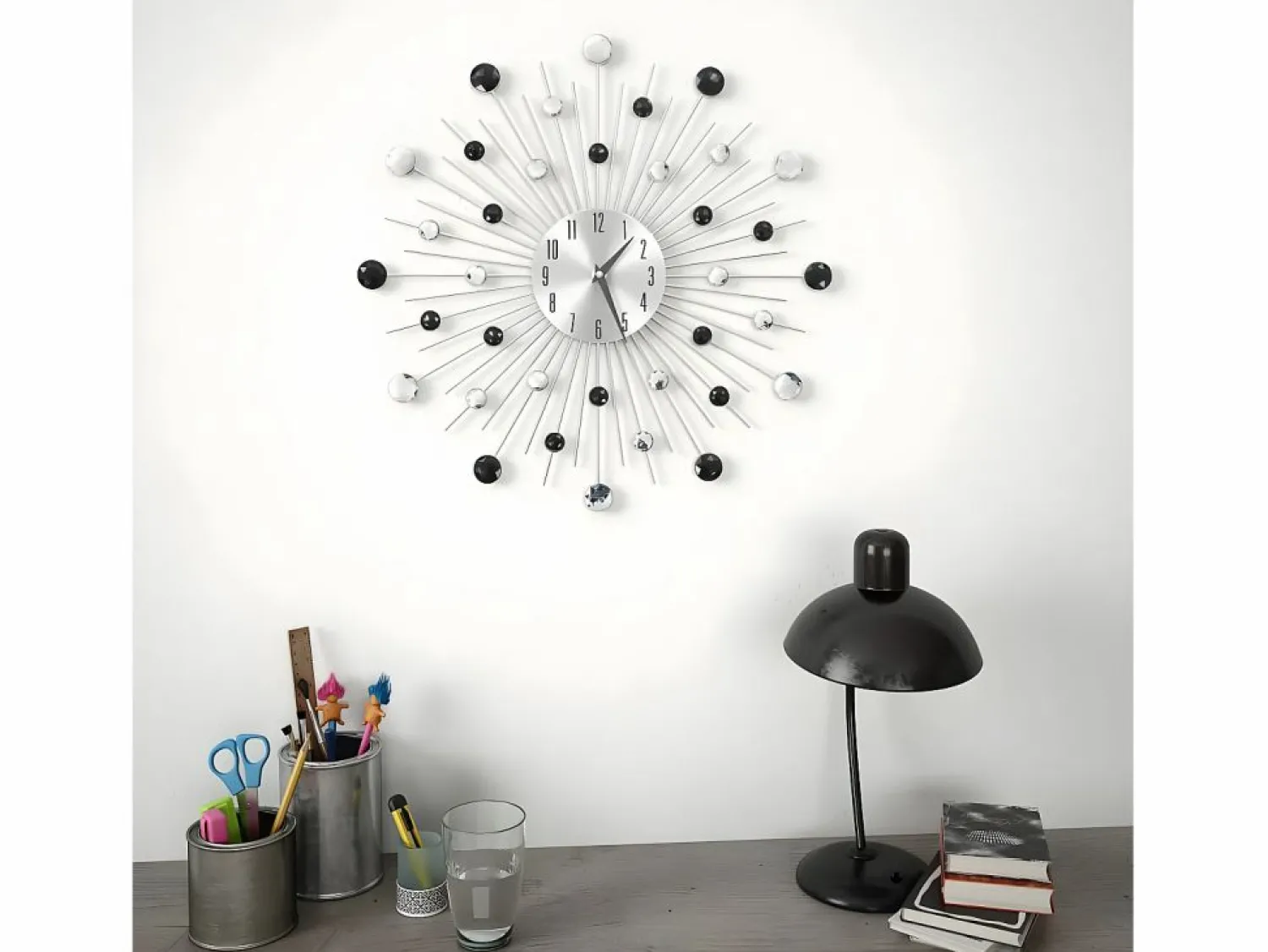 Hot Reloj de pared con movimiento de cuarzo diseño moderno 50 cm ES147532 Plateado