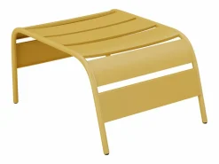 MYLIA Silla baja jardín apilable + reposapiés de metal - Amarillo - MIRMANDE de Mostaza