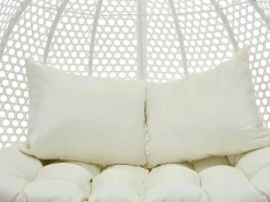 Hot Sillón colgante de 2 plazas de ratán trenzado y cojín beige - VAHINA de Sillón Colgante