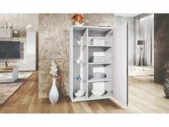 Vitrina Davos, vitrina independiente con 3 estantes de cristal y 8 compartimentos, mate/ mate (71,5 x 134 x 35 cm)
